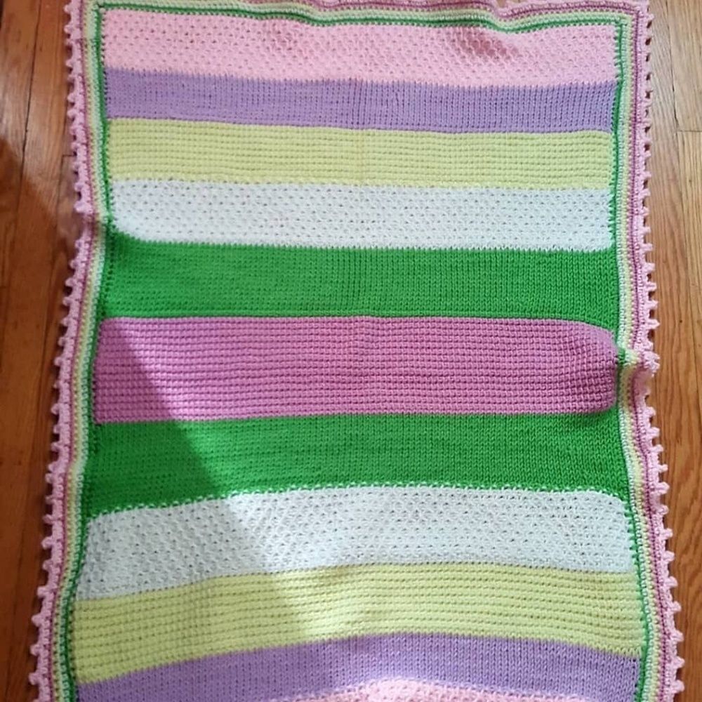 𝅺HANDMADE CROCHETED Baby Blanket made by ME!! ramosn